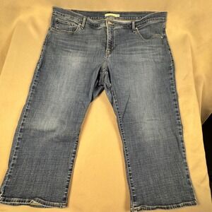 Levis 311 Shaping Skinny Capri Jeans 20W Medium Wash Blue Stretch A0126-0000